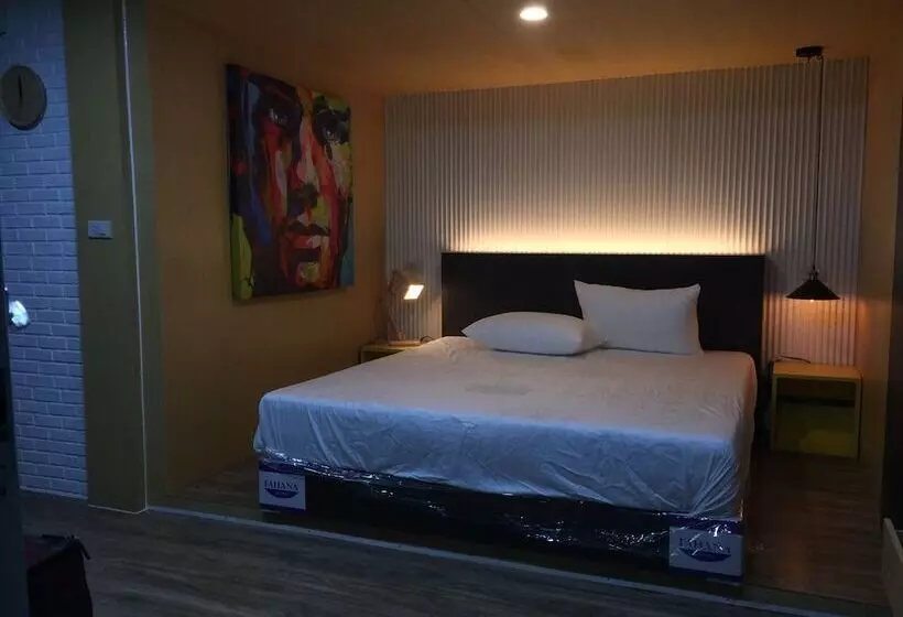 هتل Chick Resort Khao Kho