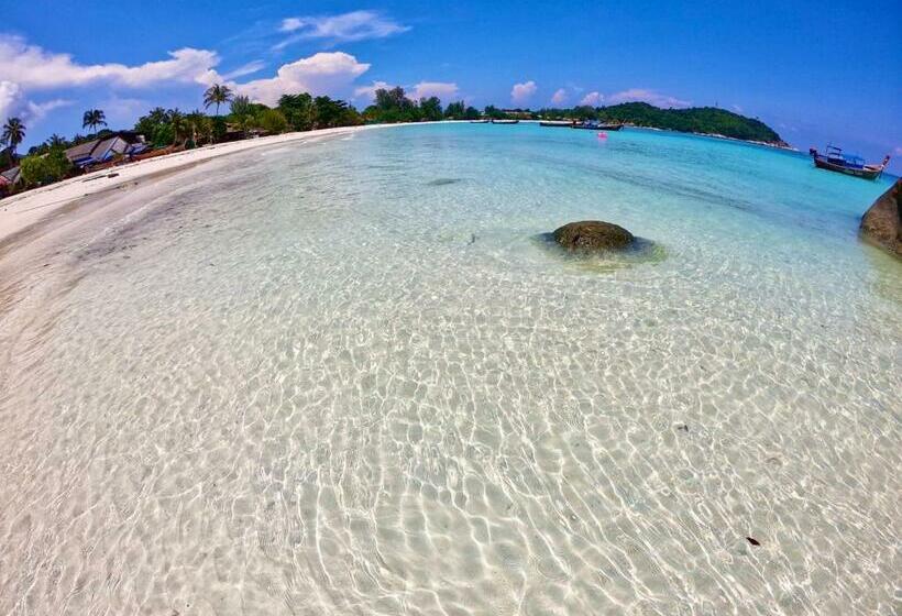 Hotell Daya Beach, Lipe Local