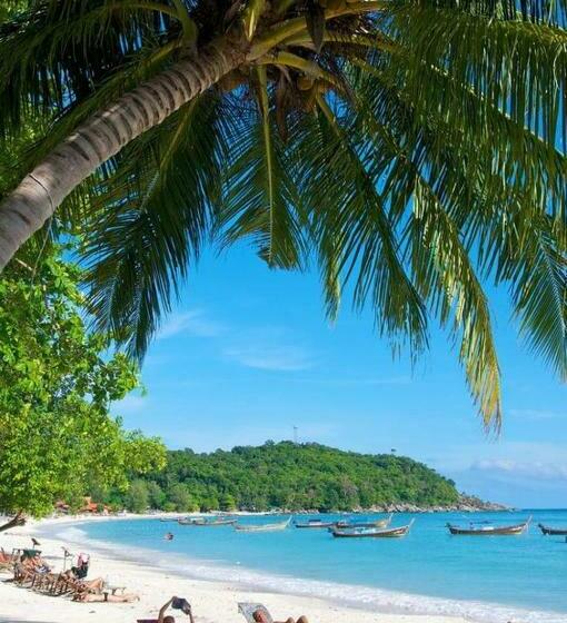 Hotell Daya Beach, Lipe Local