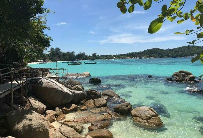 Hotell Daya Beach, Lipe Local