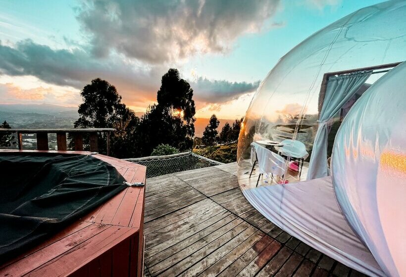 Hotelli Glamho Resort  Glamping