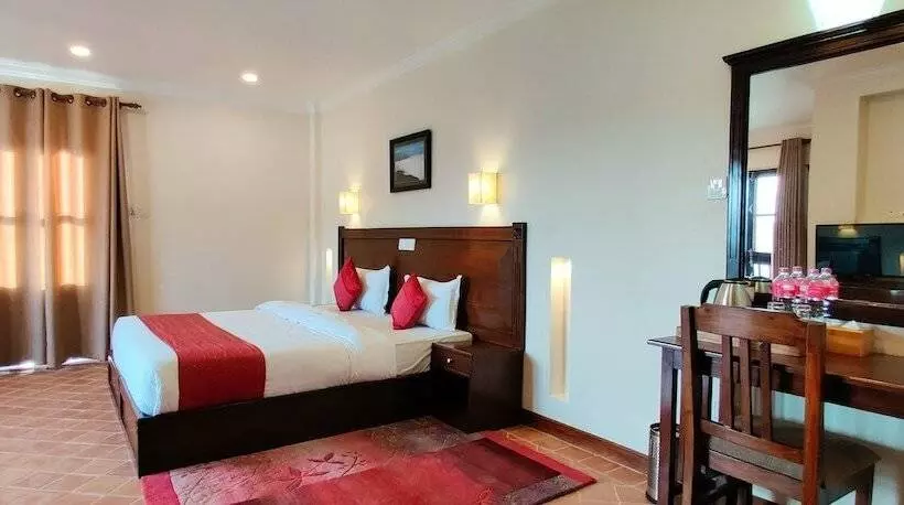 هتل Bandipur Village Lnn