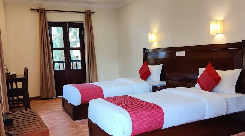 هتل Bandipur Village Lnn