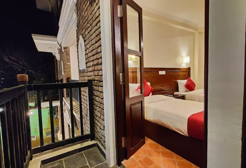 هتل Bandipur Village Lnn