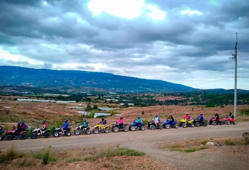 ホテル Villa Alegria