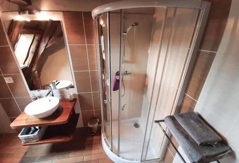 Пансион Chambre D Hôtes La Ferme De La Croix