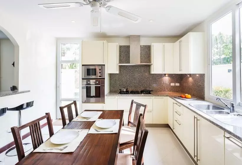 Baan Kaja Villa By Lofty