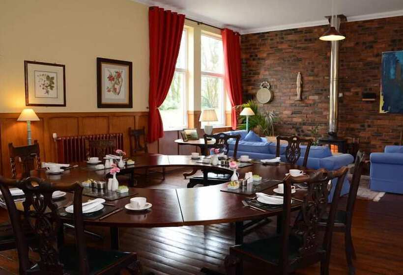 Bed and Breakfast The Old School Dalleagles