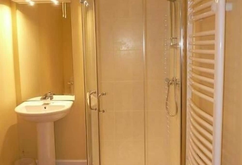 Bed and Breakfast The Old School Dalleagles