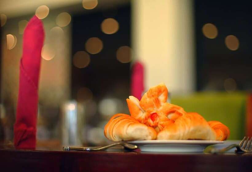 Grand Serenaa Hotel And Resorts