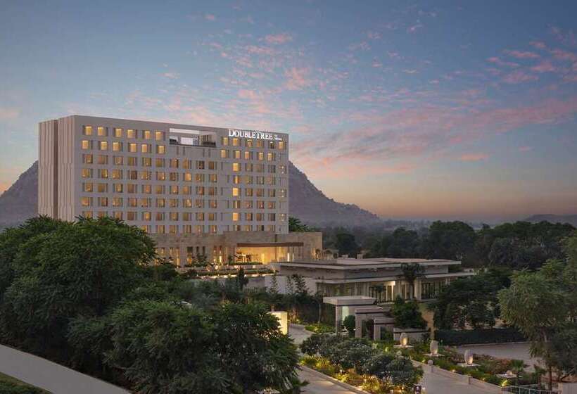 فندق Doubletree By Hilton Jaipur Amer