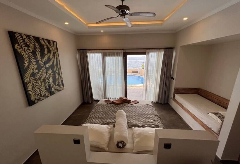 ホテル Relax Bali Dive & Spa Ocean Front Resort