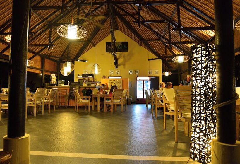 ホテル Relax Bali Dive & Spa Ocean Front Resort