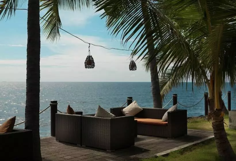Hotelli Relax Bali Dive & Spa Ocean Front Resort