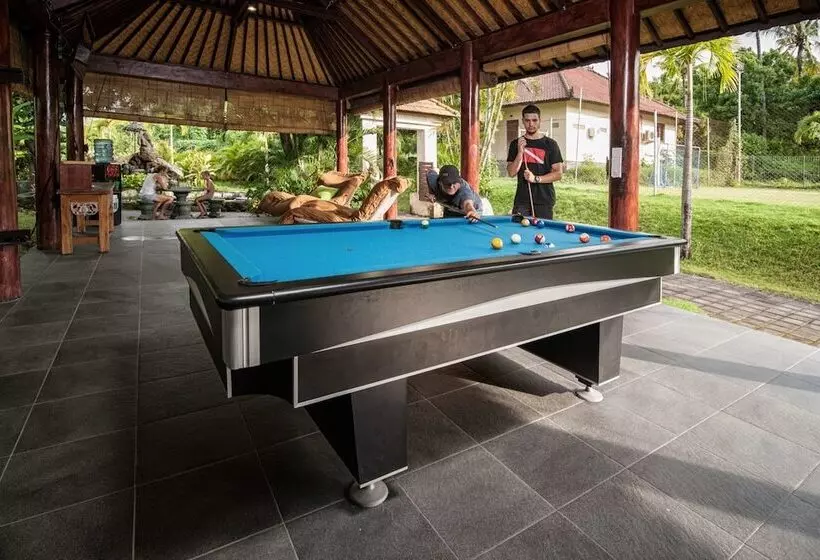 Hotelli Relax Bali Dive & Spa Ocean Front Resort