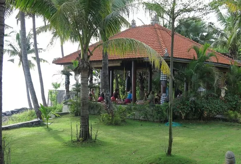 Hotelli Relax Bali Dive & Spa Ocean Front Resort