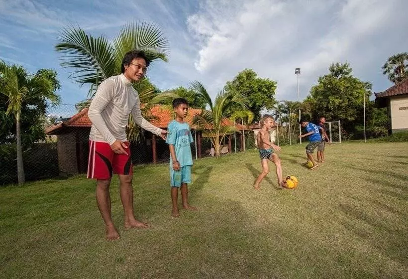 Hotelli Relax Bali Dive & Spa Ocean Front Resort