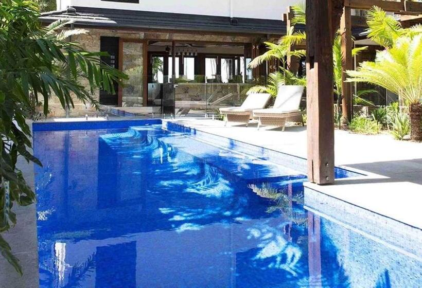 Spice At Oak Absolute Beachfront With Private Pool Near Port Douglas