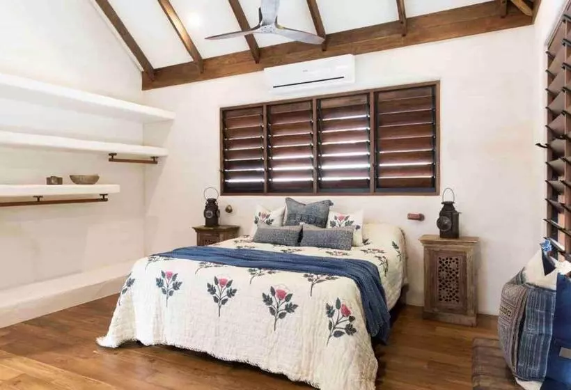 Spice At Oak Absolute Beachfront With Private Pool Near Port Douglas