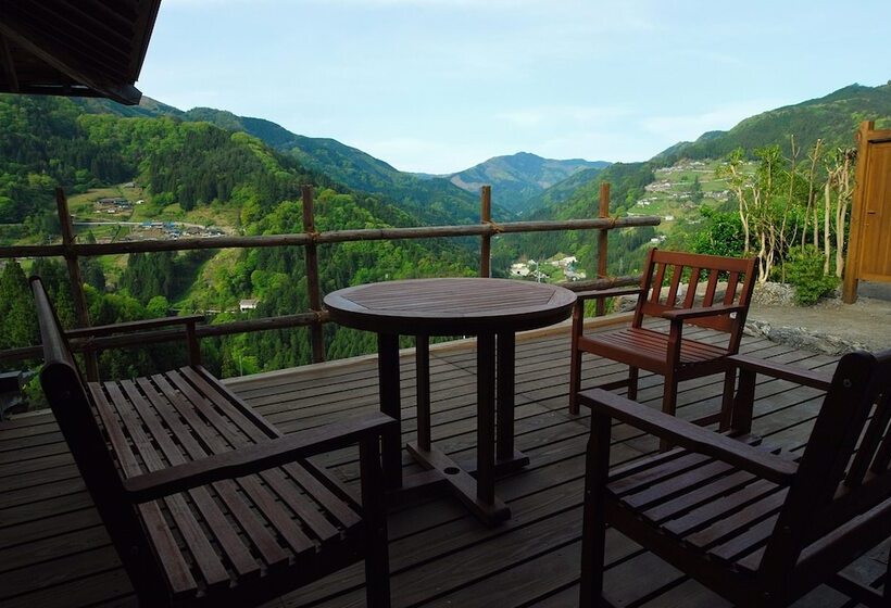 Tougenkyo Iya Mountain Village