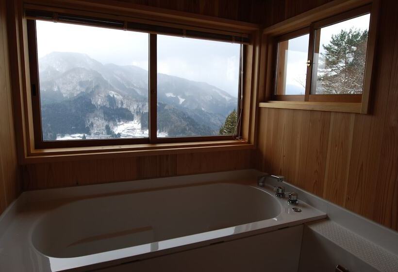 Tougenkyo Iya Mountain Village