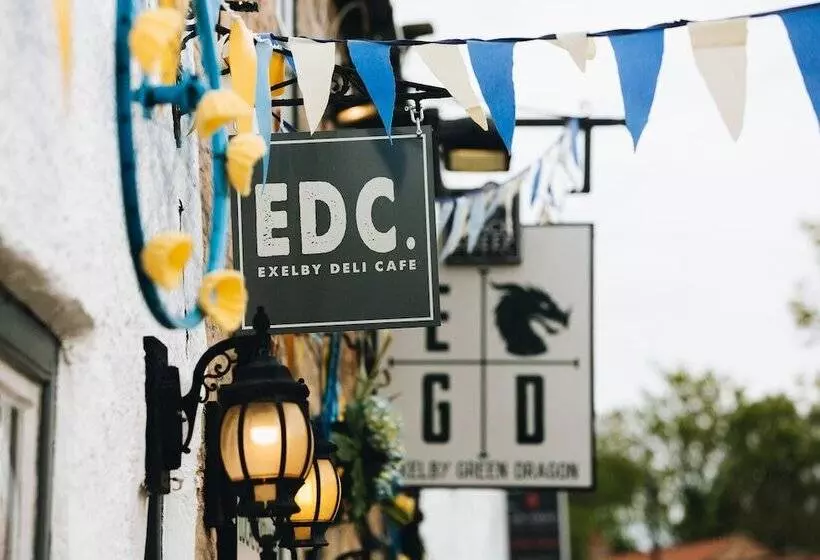 Aamiaismajoitus (B&B) Exelby Green Dragon