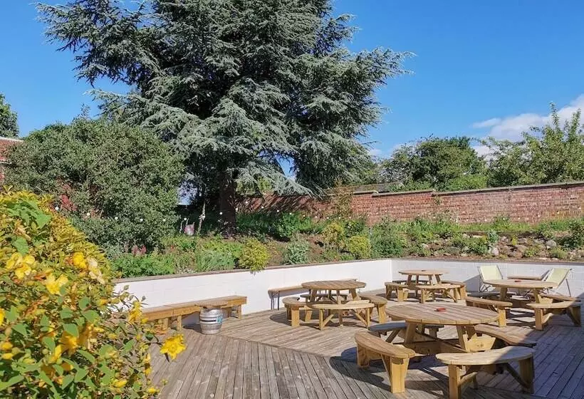 Aamiaismajoitus (B&B) Exelby Green Dragon