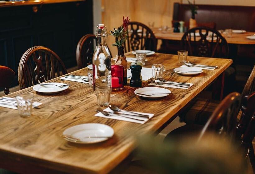 민박 Exelby Green Dragon