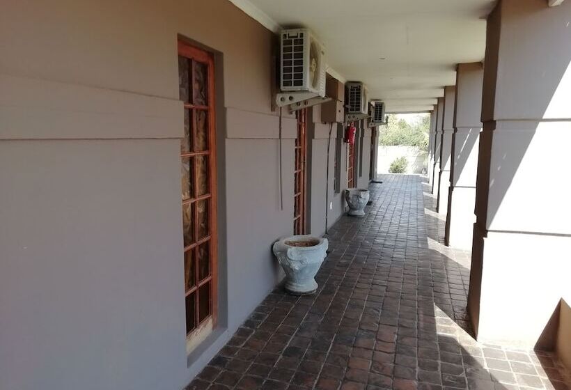 Bed and Breakfast Times Premier Lodge