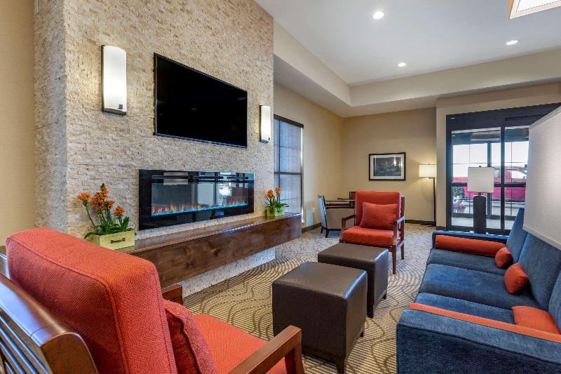 酒店 Comfort Suites Albuquerque Airport