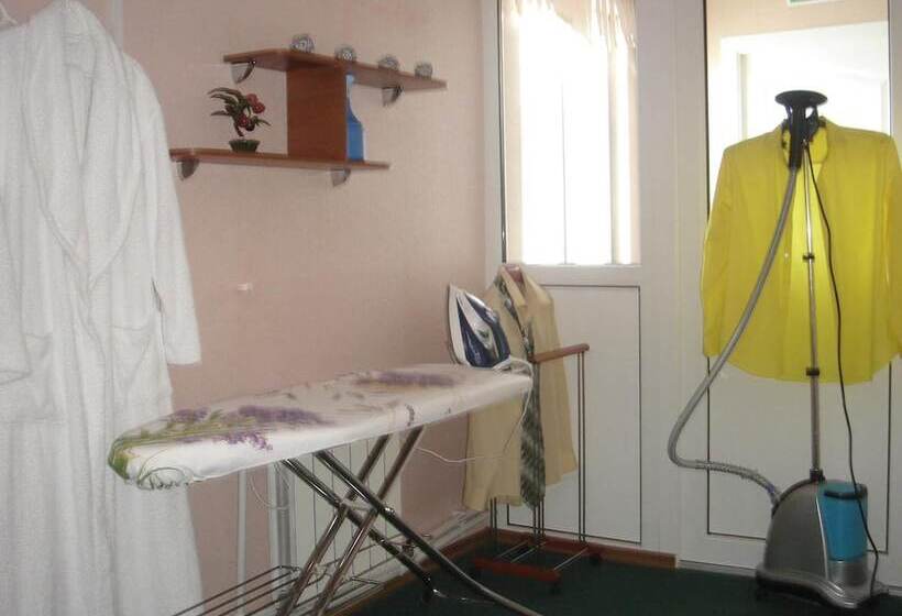 فندق Cherniy Mys