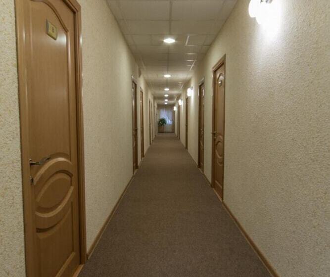 فندق Cherniy Mys