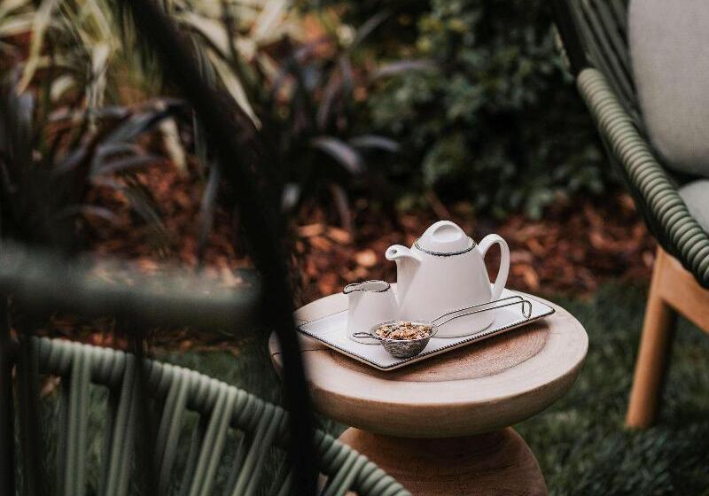 호텔 The Sebel Yarrawonga Silverwoods