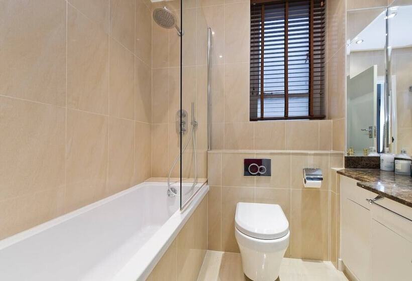 Luxurious 2 Bed Apartment