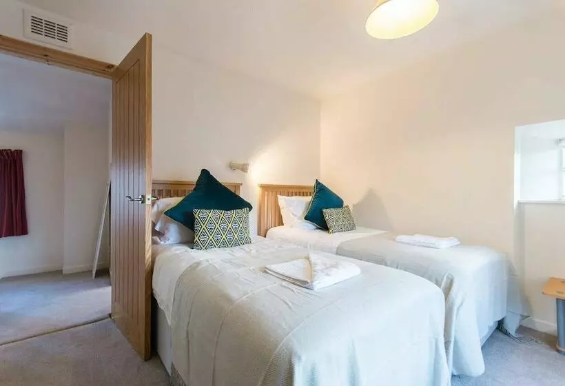 Quirky Cottage Heart Of St Andrews