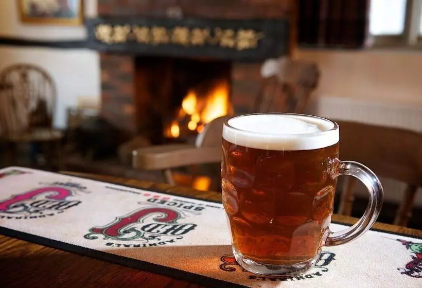 Aamiaismajoitus (B&B) The Wheatsheaf