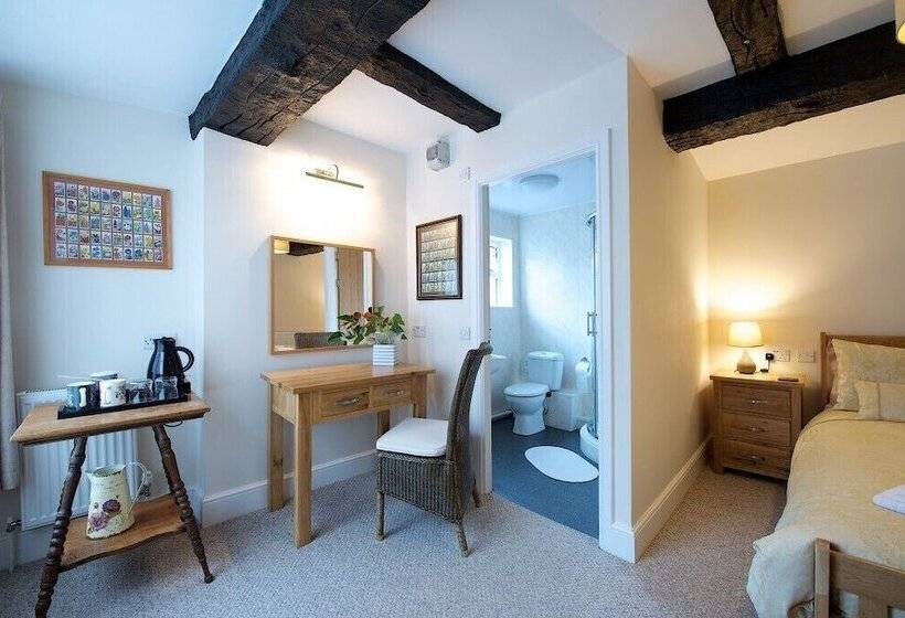 ベッドアンドブレックファースト The Wheatsheaf