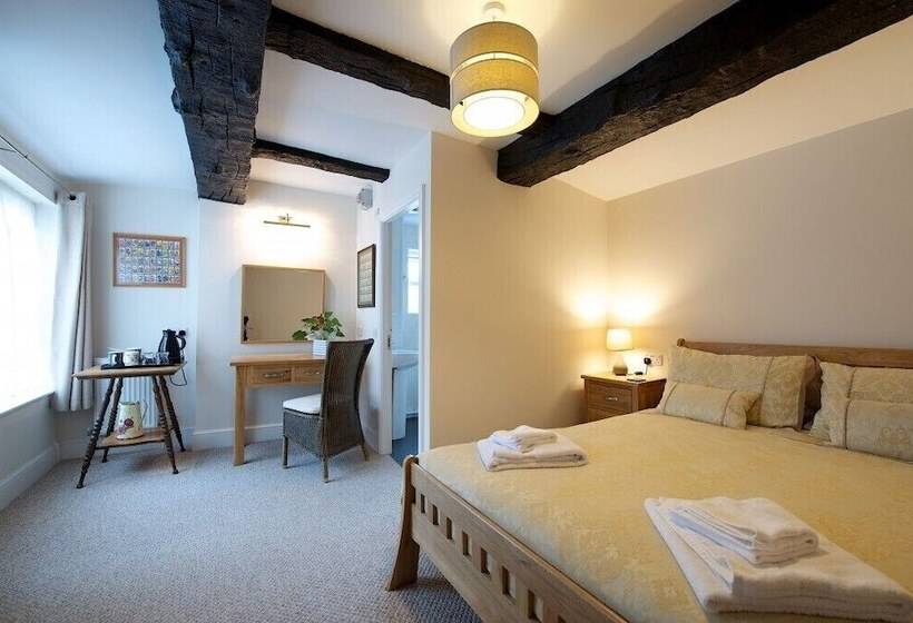 ベッドアンドブレックファースト The Wheatsheaf