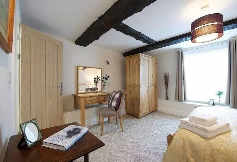 Aamiaismajoitus (B&B) The Wheatsheaf