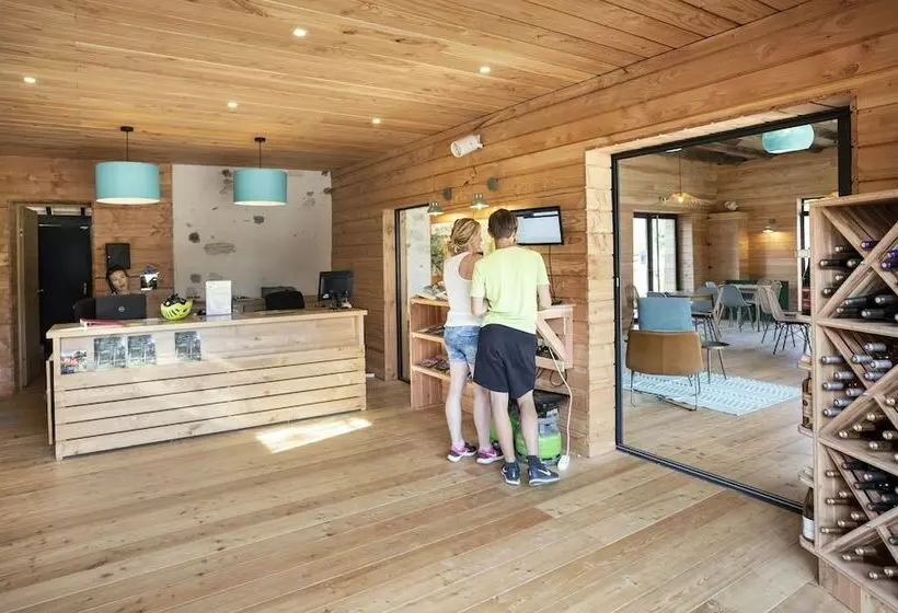 ホテル Huttopia Lac D Aiguebelette