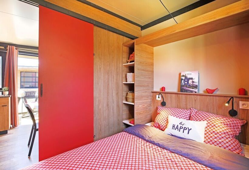 בית מלון כפרי Huttopia Meursault