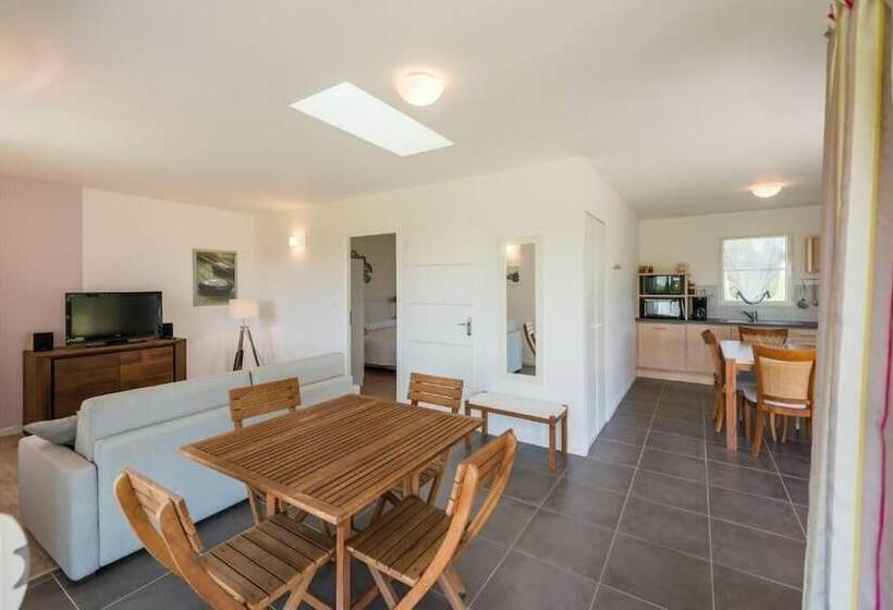 膳宿费 Domaine Du Lac De Sorin