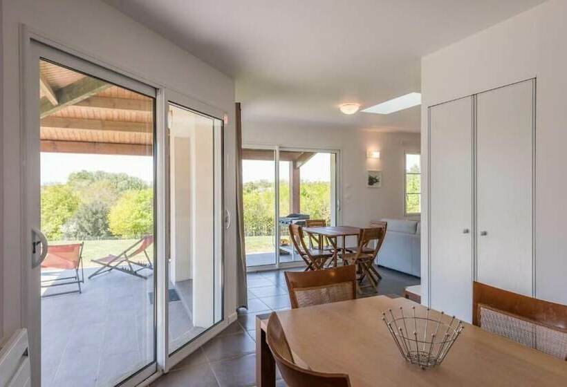 膳宿费 Domaine Du Lac De Sorin