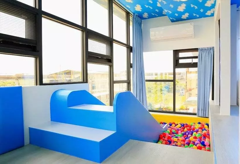 پانسیون Yilan Armani Homestay