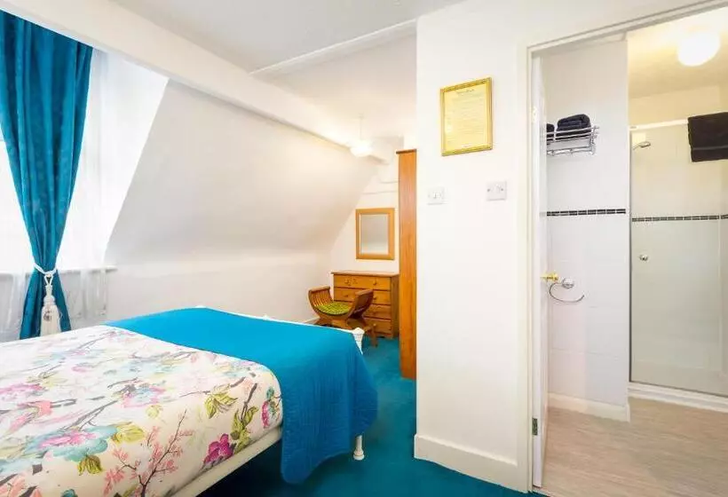 Hotel Arden Park Ensuite Rooms