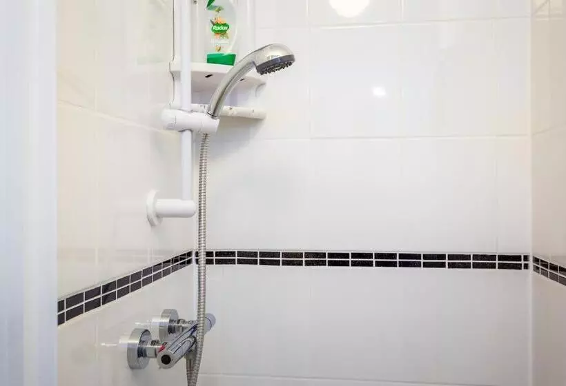 Hotel Arden Park Ensuite Rooms