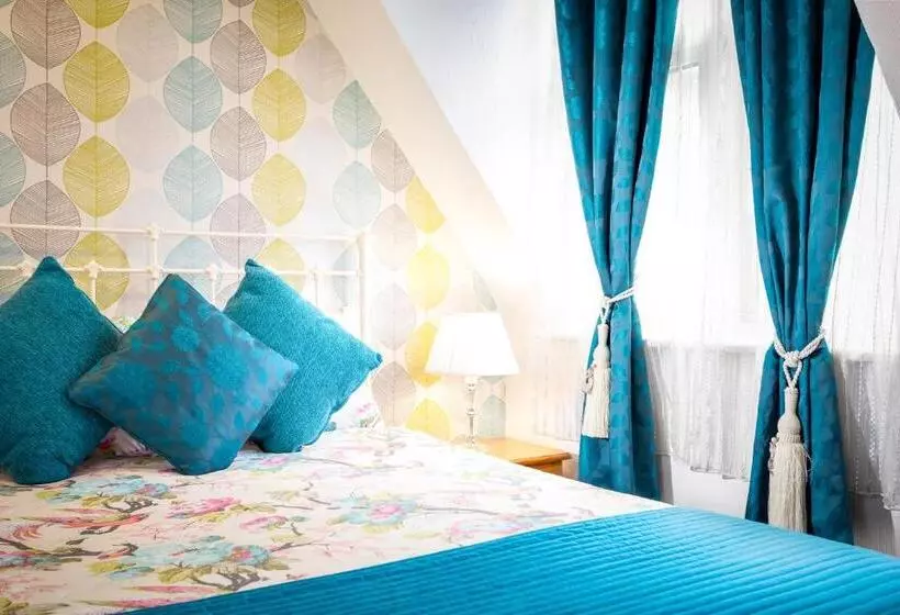 Hotel Arden Park Ensuite Rooms