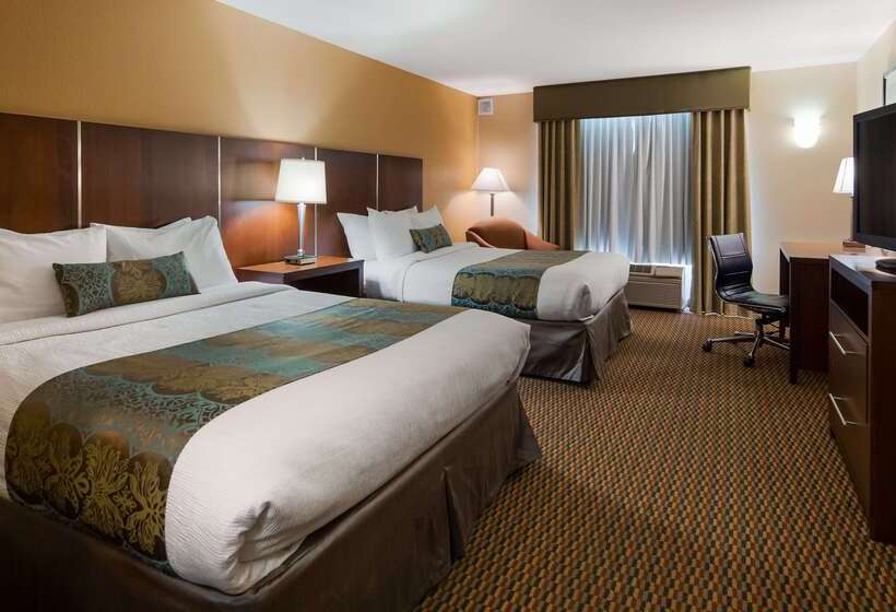 فندق Best Western Plus Airport Inn & Suites