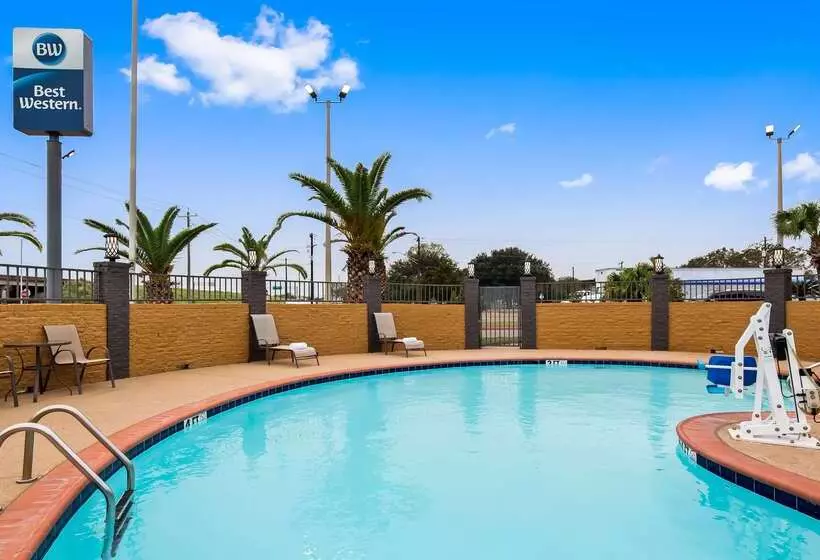 Отель Best Western Executive Inn El Campo