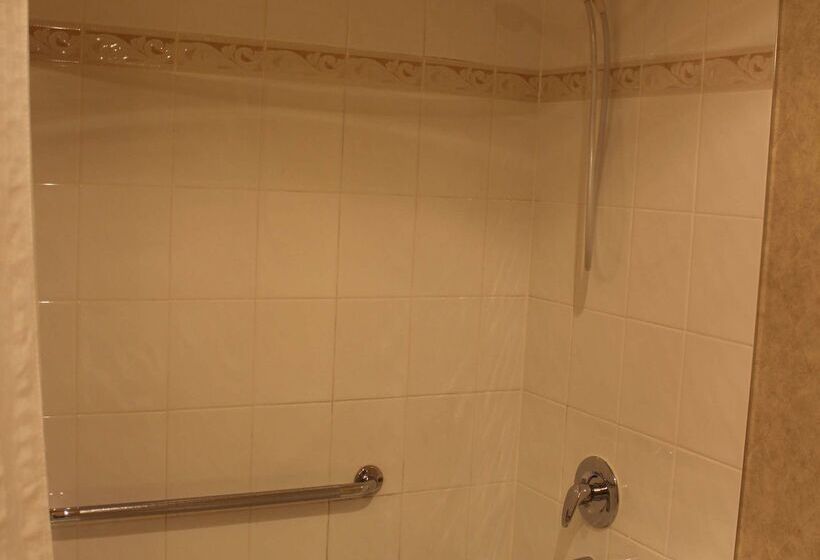 هتل Best Western King George Inn & Suites